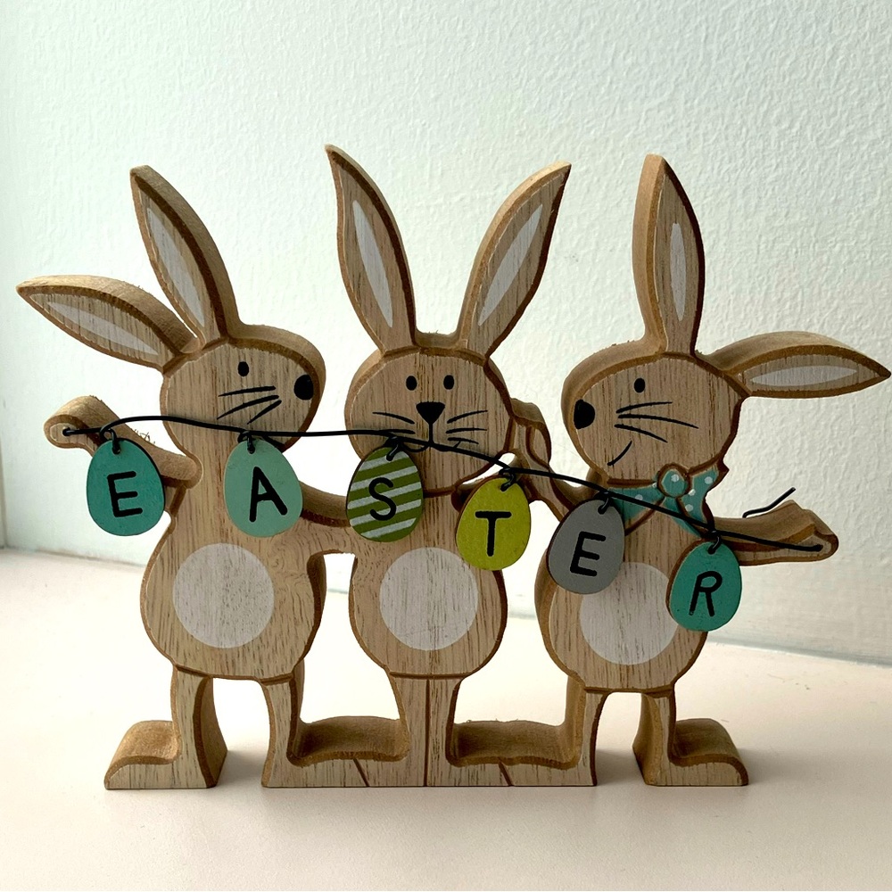 Adorable Wooden Easter Bunny Trio Decor